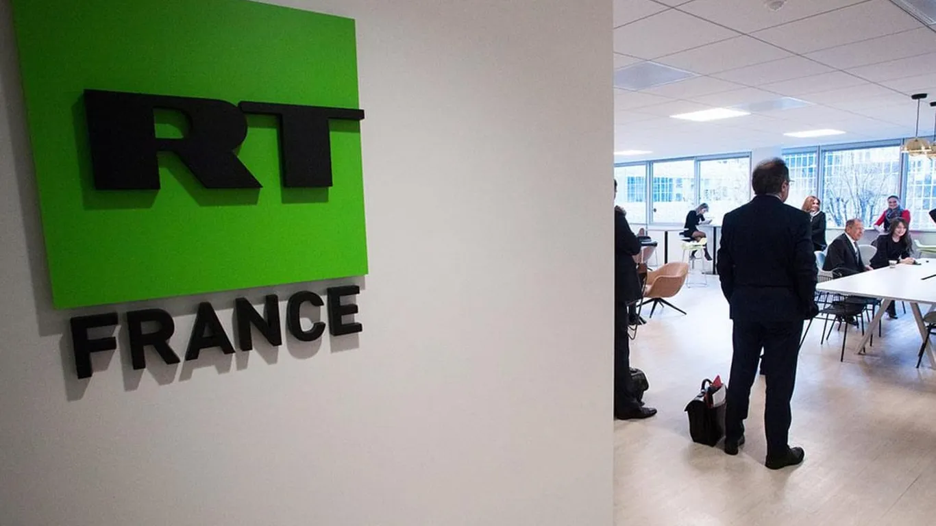 Российская пропаганда в Европе: Франция заблокировала счета телеканала RT France